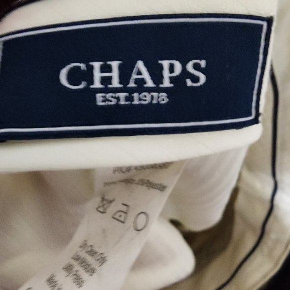 Men's off white suit - Picture 2 of 4